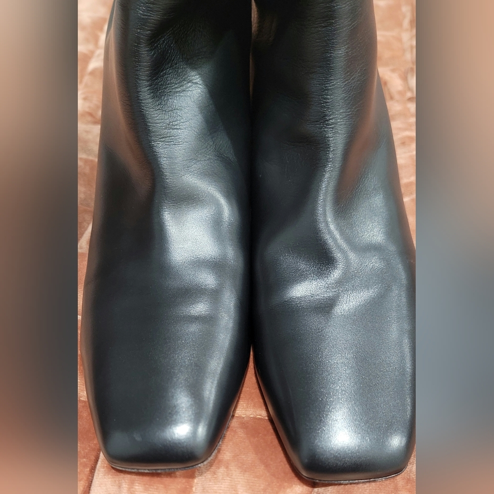 Salvatore Ferragamo Knee-high Boots - Picture 8 of 9